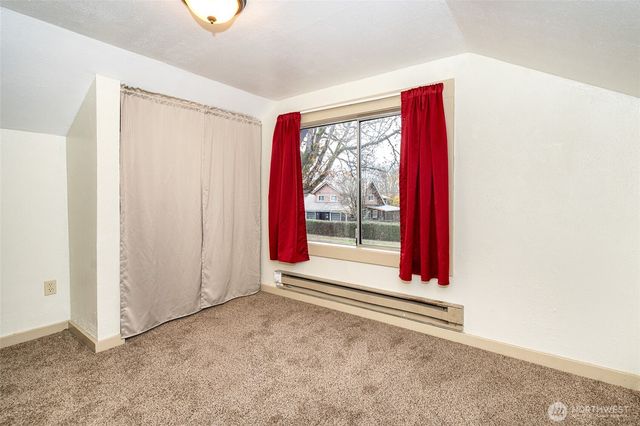 916 L Street, Centralia, WA 98531