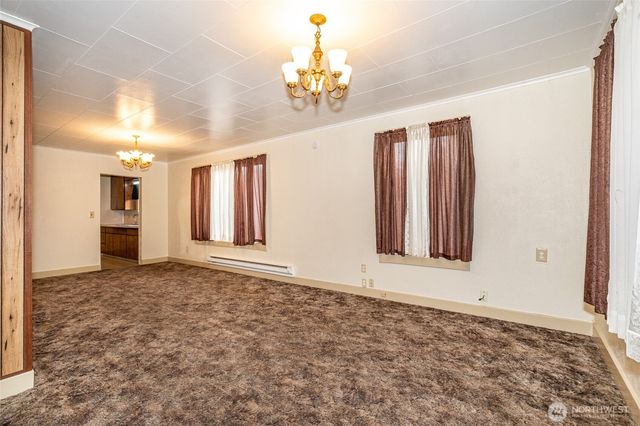 916 L Street, Centralia, WA 98531