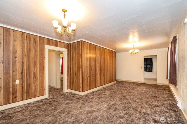 916 L Street, Centralia, WA 98531