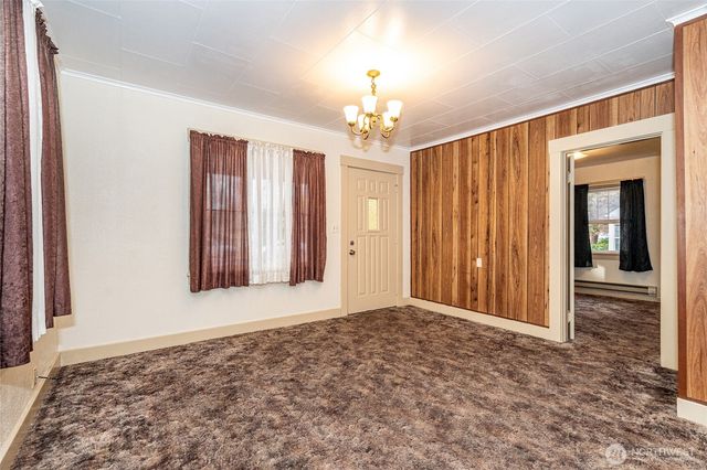 916 L Street, Centralia, WA 98531