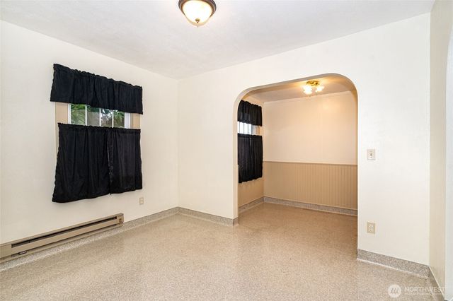 916 L Street, Centralia, WA 98531