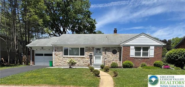2235 West Livingston Street, Allentown City, PA 18104