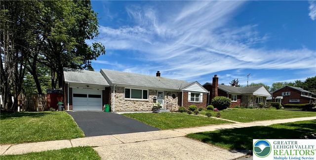 2235 West Livingston Street, Allentown City, PA 18104