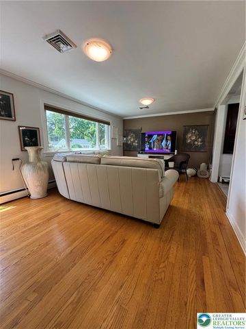 2235 West Livingston Street, Allentown City, PA 18104