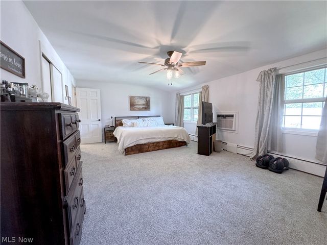 1333 Clearview Road, Lyndhurst, OH 44124