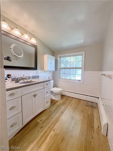 1333 Clearview Road, Lyndhurst, OH 44124