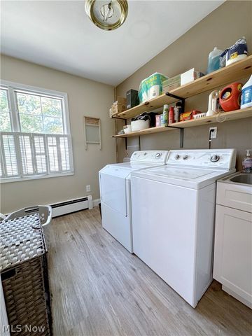 1333 Clearview Road, Lyndhurst, OH 44124