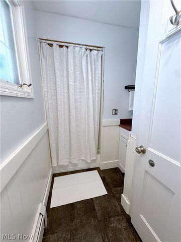 1333 Clearview Road, Lyndhurst, OH 44124