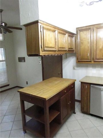 3223 Bryan Street, Dallas, TX 75204