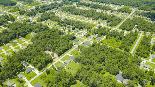 133 County Road 6606, Dayton, TX 77535