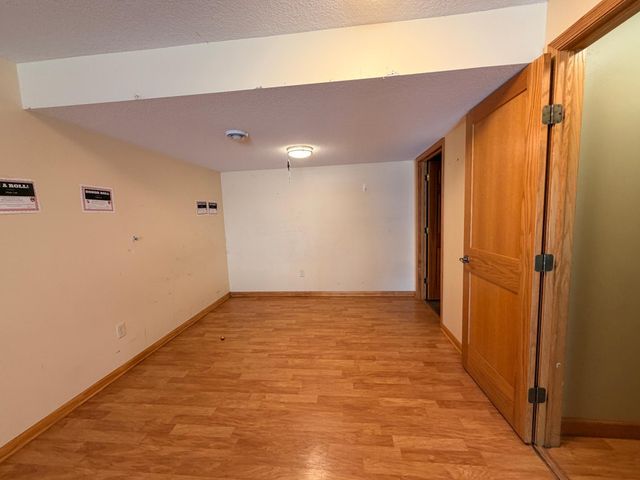 38634 Henna Circle, North Branch, MN 55056