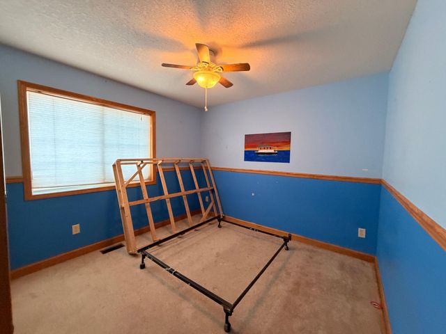 38634 Henna Circle, North Branch, MN 55056