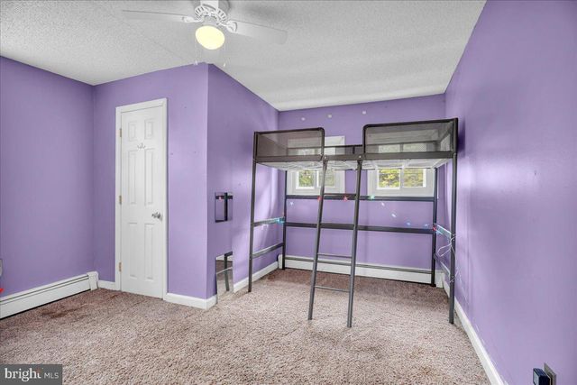 1014 W KINGS HWY, Mount Ephraim, NJ 08059