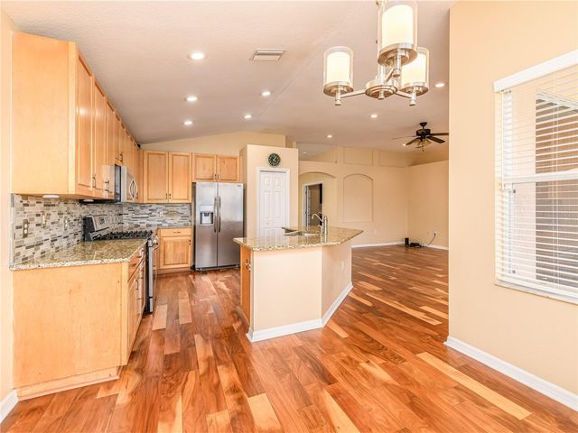 18050 ARBOR CREST DRIVE, Tampa, FL 33647