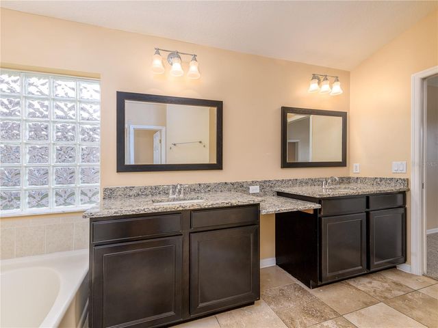 18050 ARBOR CREST DRIVE, Tampa, FL 33647