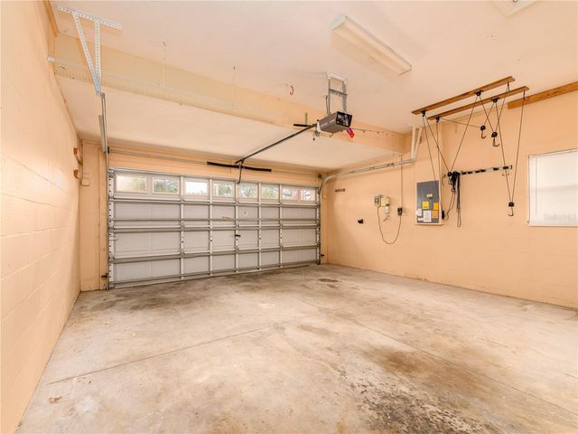 18050 ARBOR CREST DRIVE, Tampa, FL 33647