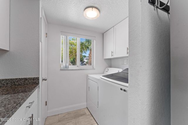 402 N 1st Street 10, Cocoa Beach, FL 32931