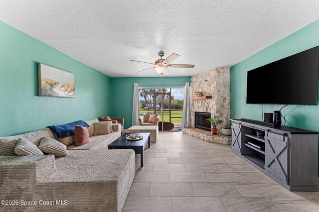 402 N 1st Street 10, Cocoa Beach, FL 32931