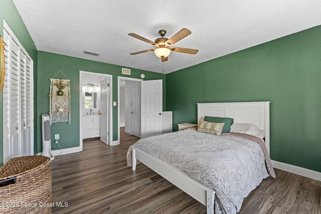 402 N 1st Street 10, Cocoa Beach, FL 32931