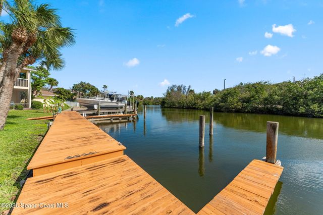 402 N 1st Street 10, Cocoa Beach, FL 32931