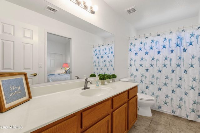 17696 N DESERT FLOWER Trail, Surprise, AZ 85374