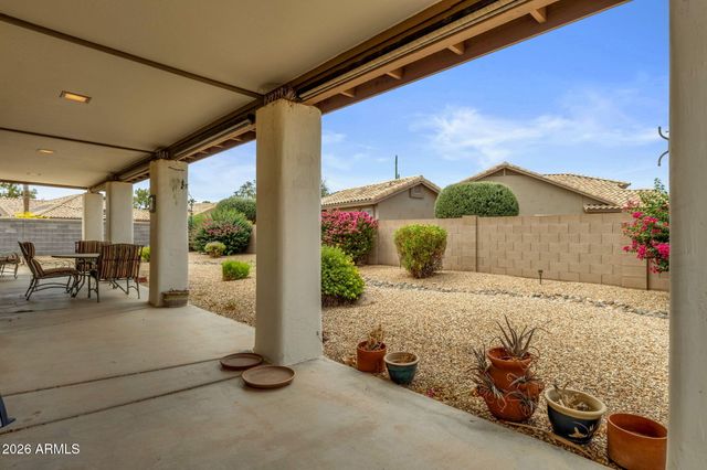 17696 N DESERT FLOWER Trail, Surprise, AZ 85374