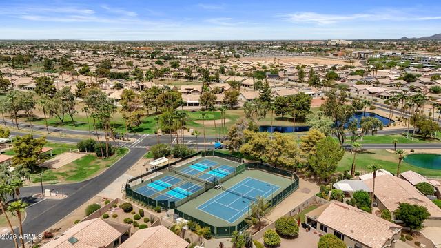 17696 N DESERT FLOWER Trail, Surprise, AZ 85374