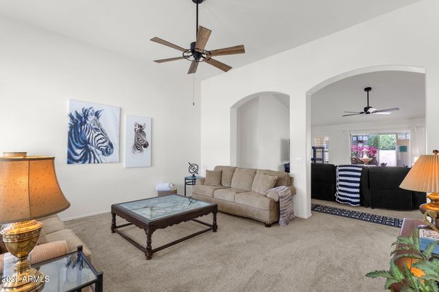 17696 N DESERT FLOWER Trail, Surprise, AZ 85374