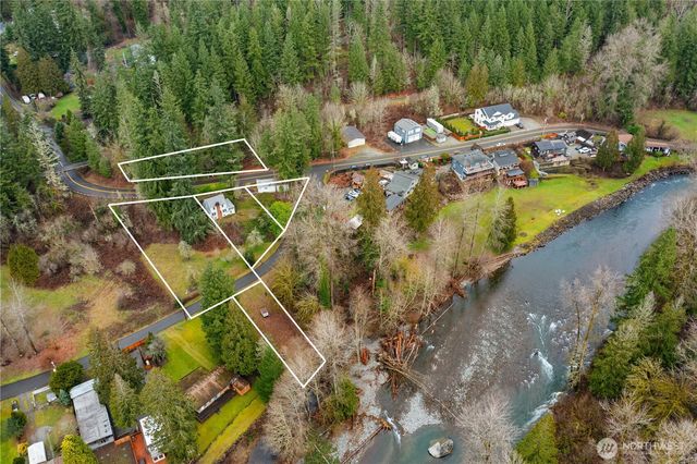 23203 Upper Dorre Don Way SE, Maple Valley, WA 98038