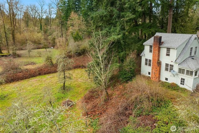 23203 Upper Dorre Don Way SE, Maple Valley, WA 98038