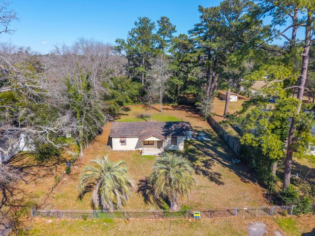 700 Peake Street, Holly Hill, SC 29059