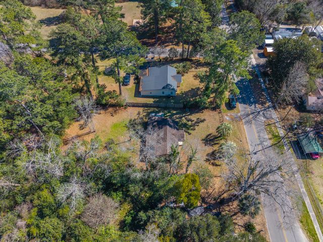 700 Peake Street, Holly Hill, SC 29059