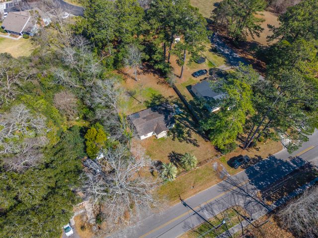 700 Peake Street, Holly Hill, SC 29059