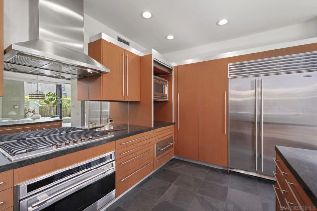 2402 Camino Del Mar, Del Mar, CA 92014