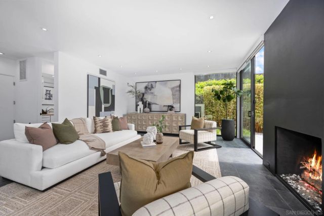 2402 Camino Del Mar, Del Mar, CA 92014