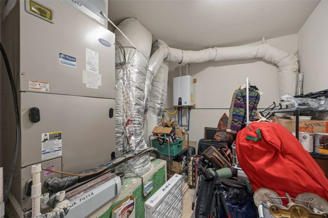 3105 Pastor Street, Dallas, TX 75212