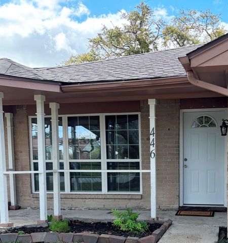 446 Capehill Drive, Houston, TX 77598