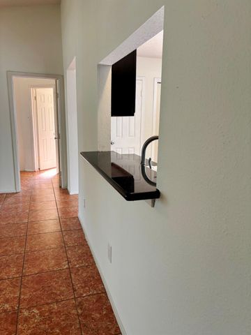 446 Capehill Drive, Houston, TX 77598