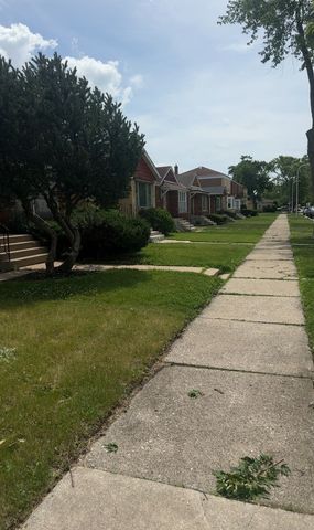 14519 S Normal Avenue, Riverdale, IL 60827