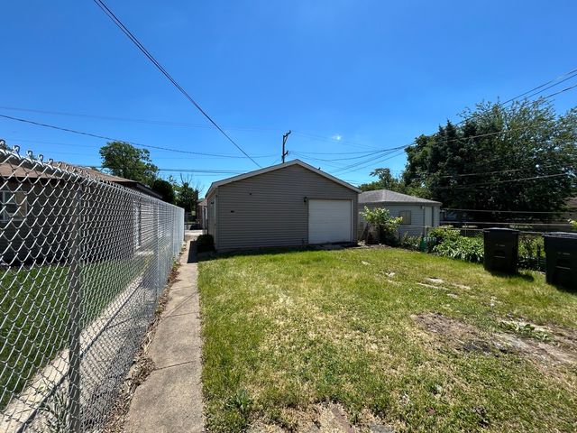 14519 S Normal Avenue, Riverdale, IL 60827