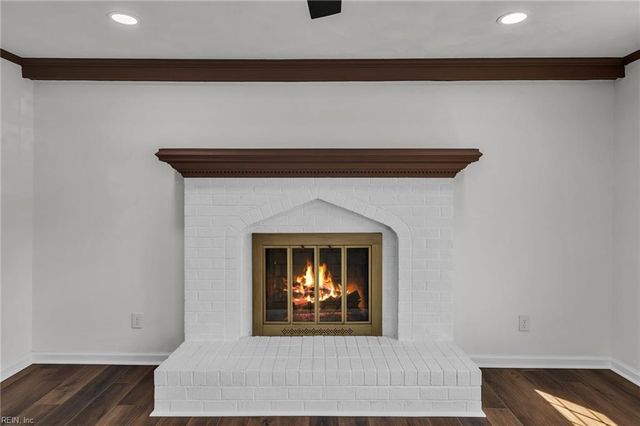 1448 Round Hill DR, Virginia Beach, VA 23456