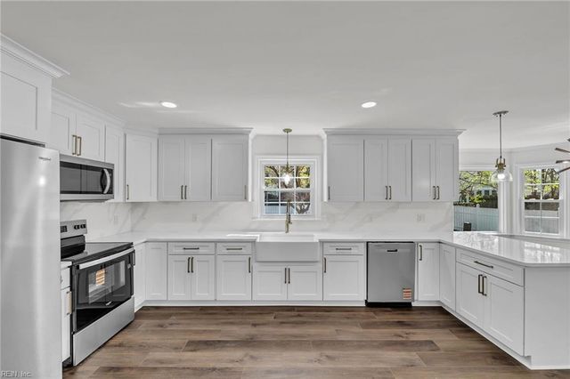 1448 Round Hill DR, Virginia Beach, VA 23456