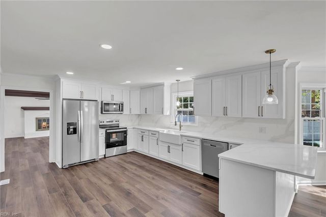 1448 Round Hill DR, Virginia Beach, VA 23456