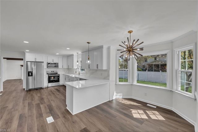 1448 Round Hill DR, Virginia Beach, VA 23456