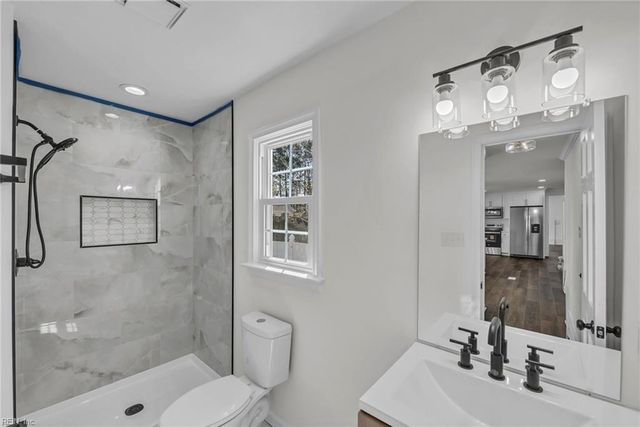 1448 Round Hill DR, Virginia Beach, VA 23456