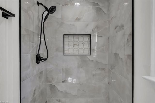 1448 Round Hill DR, Virginia Beach, VA 23456