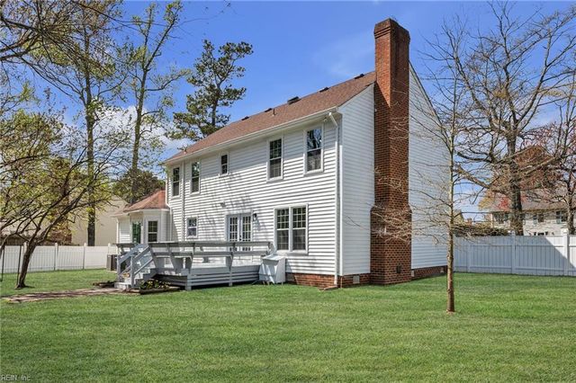 1448 Round Hill DR, Virginia Beach, VA 23456