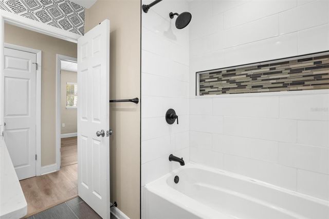 611 PINEWOOD DRIVE, Dunedin, FL 34698