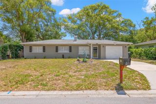 611 PINEWOOD DRIVE, Dunedin, FL 34698