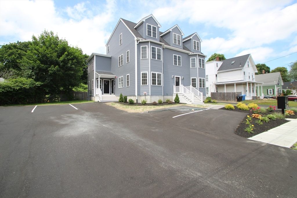 316 Commercial St 2A, Whitman, MA 02382
